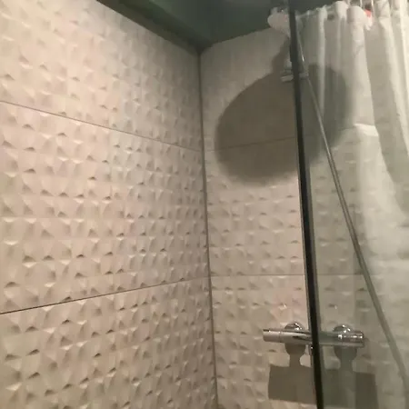 Thout Dichtbij Zee Lägenhet *