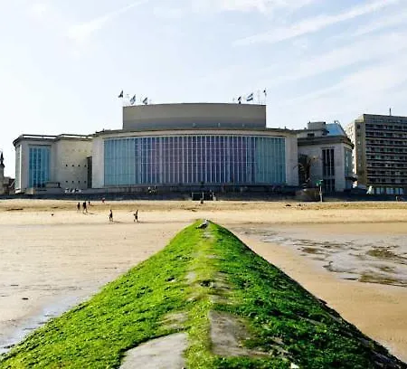 Thout Dichtbij Zee Lägenhet *